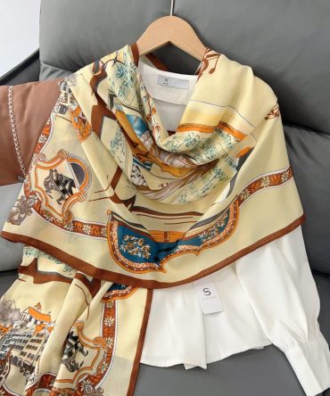 Butter Pavlova Printed Scarf