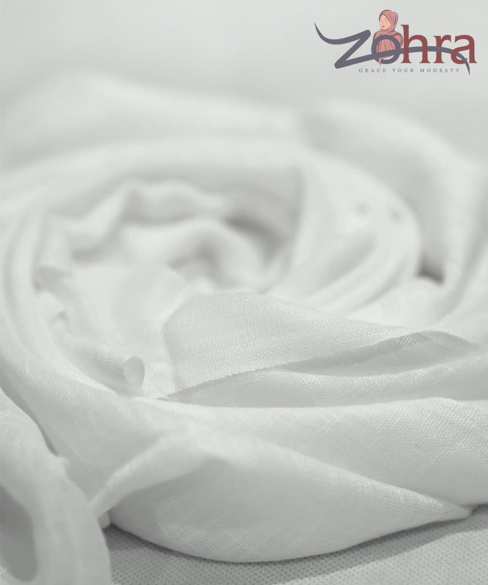 White - Image 3