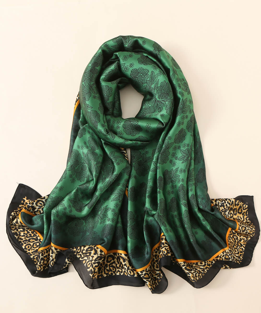 Emerald Green Scarf - Image 2