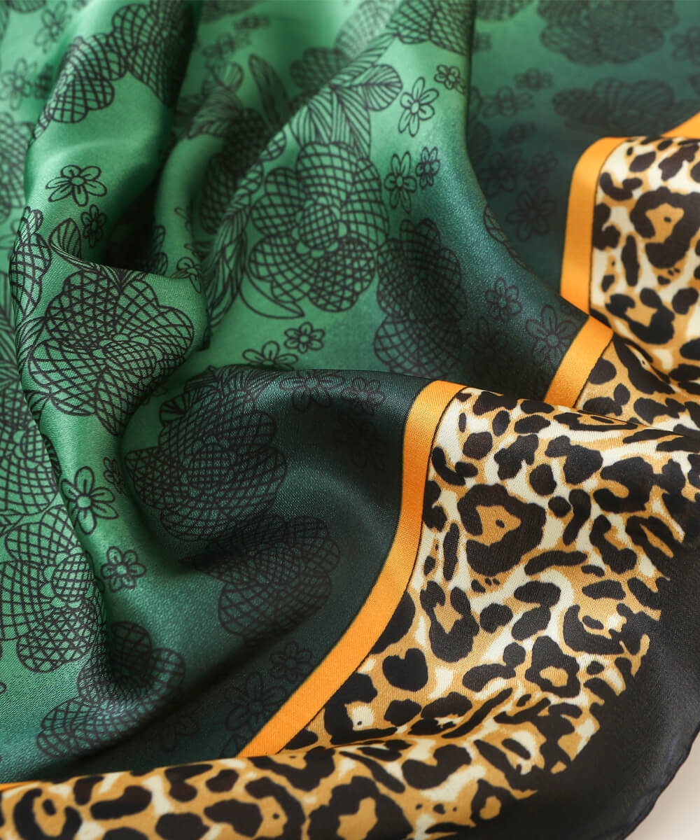 Emerald Green Scarf - Image 4