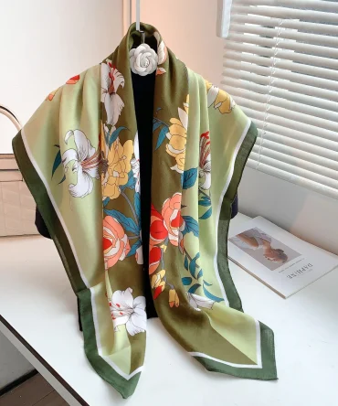 Square Scarf – Foggy Green