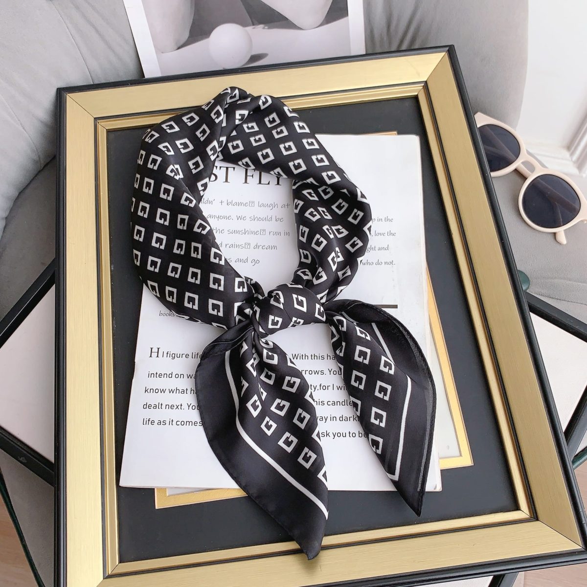 Gravel Black Neck Scarf