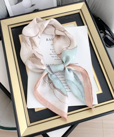Linen Pink Neck Scarf