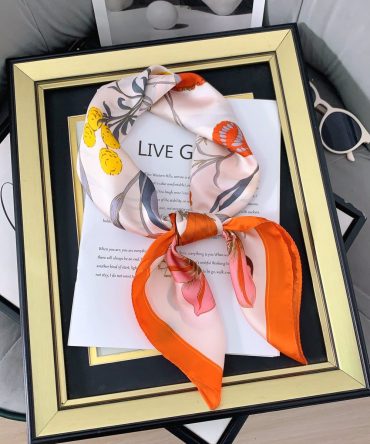 Neck Scarf – Neon Orange