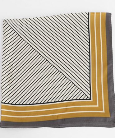 Spun Brown Neck Scarf