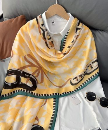 Vanilla Reef Printed Scarf