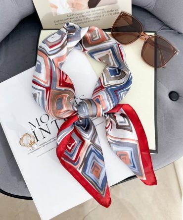 Venetiane Red Neck Scarf