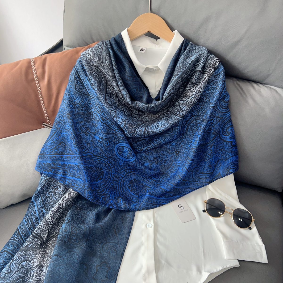Wedgewood Printed Scarf